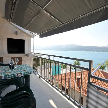 Elena Apartmán Trogir