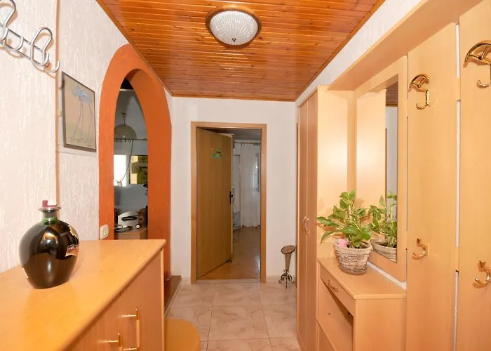 Elena Apartmán Trogir