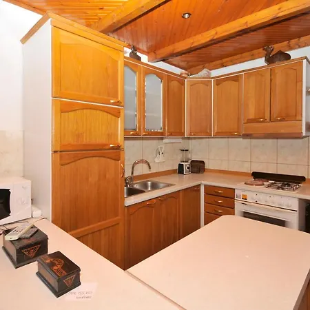 Elena Apartment