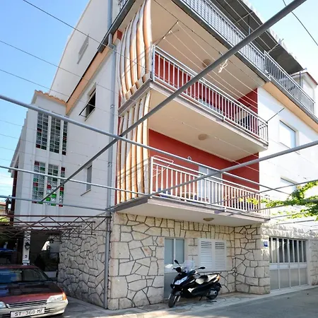 Apartment Elena
